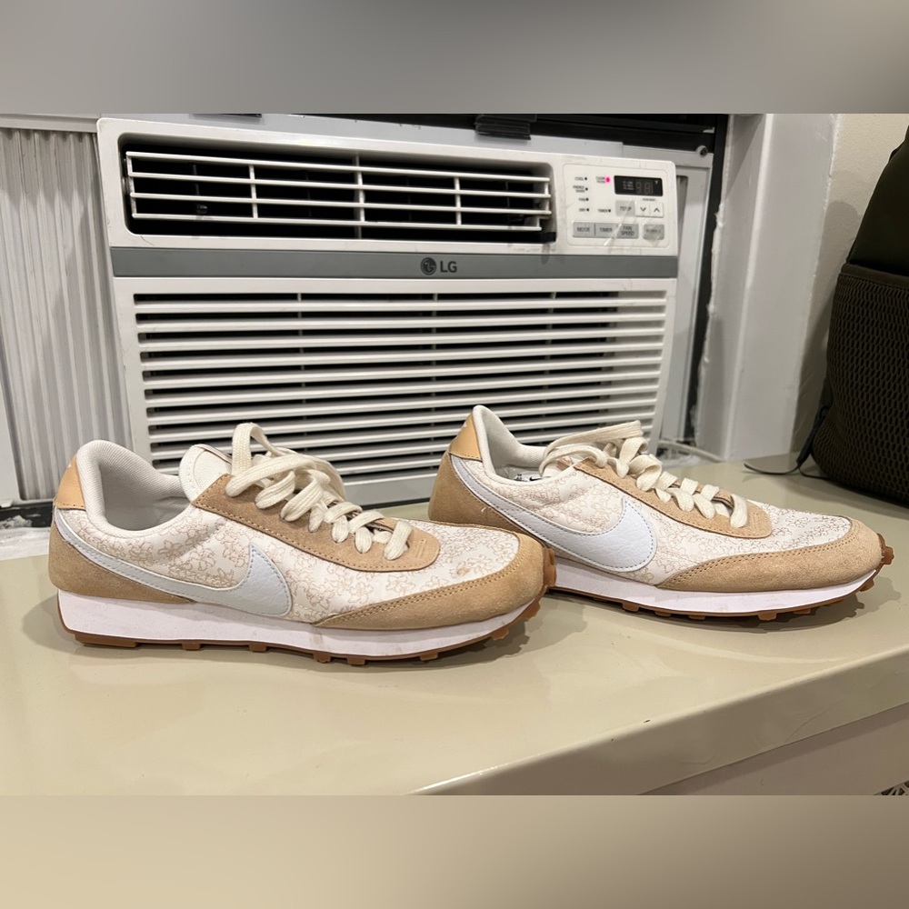Nike shoes